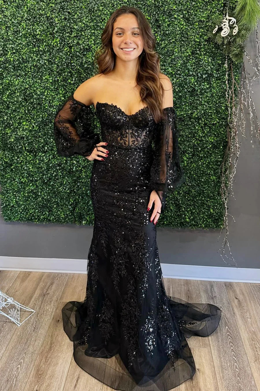 Vestido de fiesta sin tirantes, con encaje de lentejuelas y hombros descubiertos y mangas globo